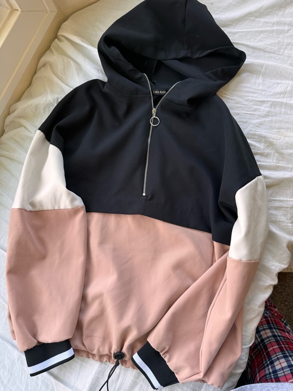 Zara Black, Pink & White Colorblock Hooded Pullover